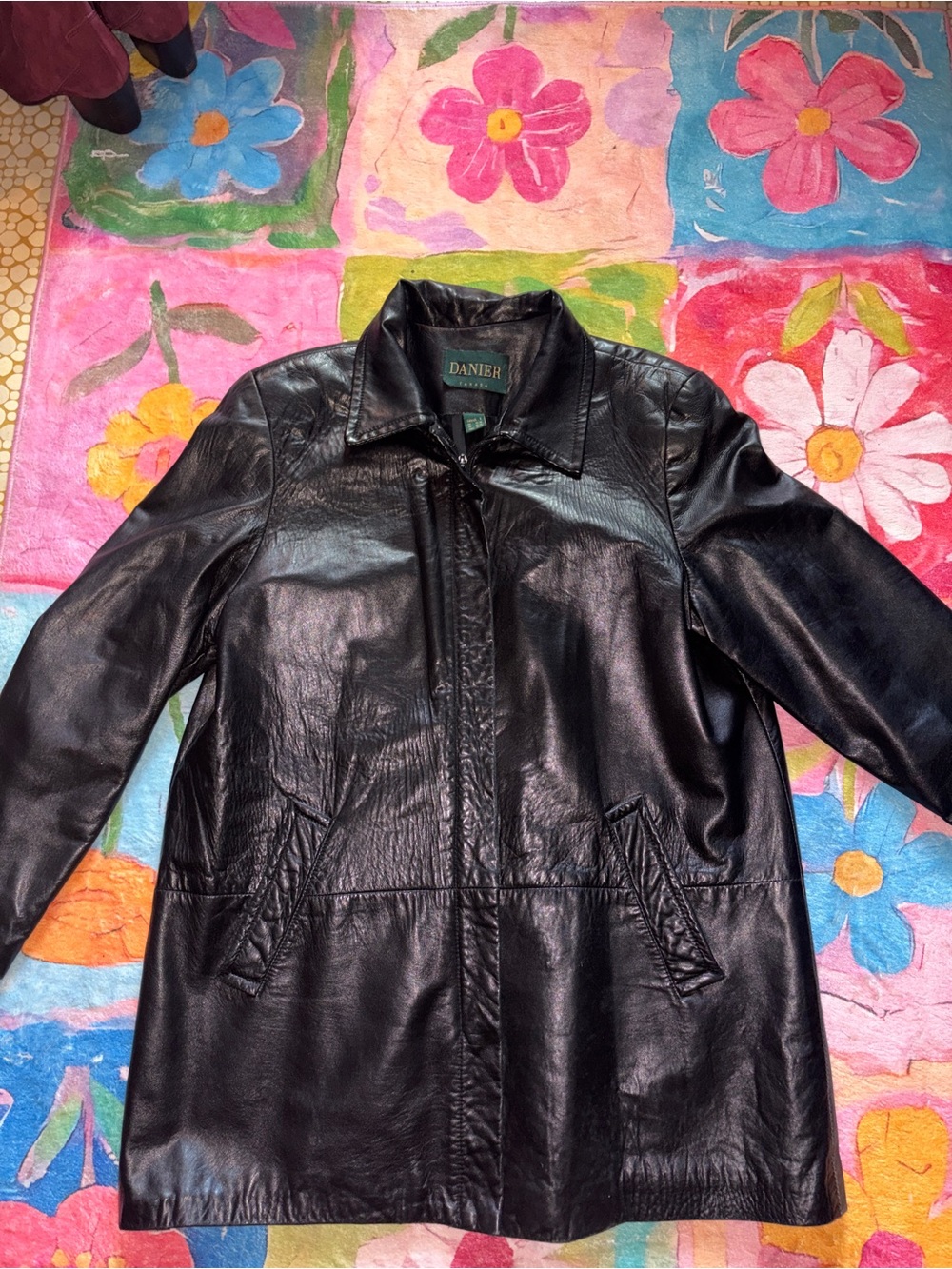 Danier Vintage Black Genuine Leather Car Coat Jacket Made in Canada
